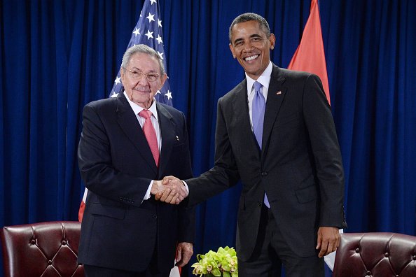 OBAMA ŞI RAUL CASTRO