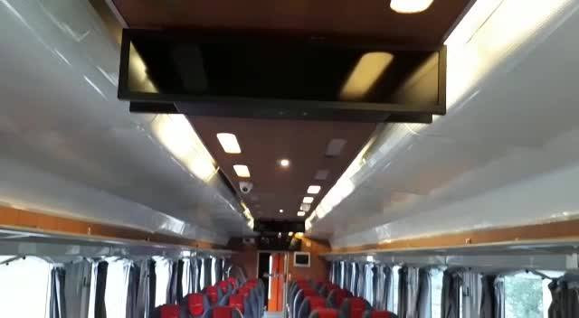 Percheziţii la CFR Călători. Persoane suspectate de delapidare de 156.000 lei