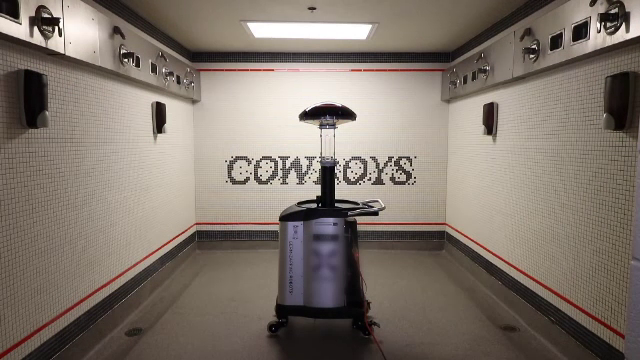 Un robot din SUA, achiziționat pentru dezinfecția spitalelor din România