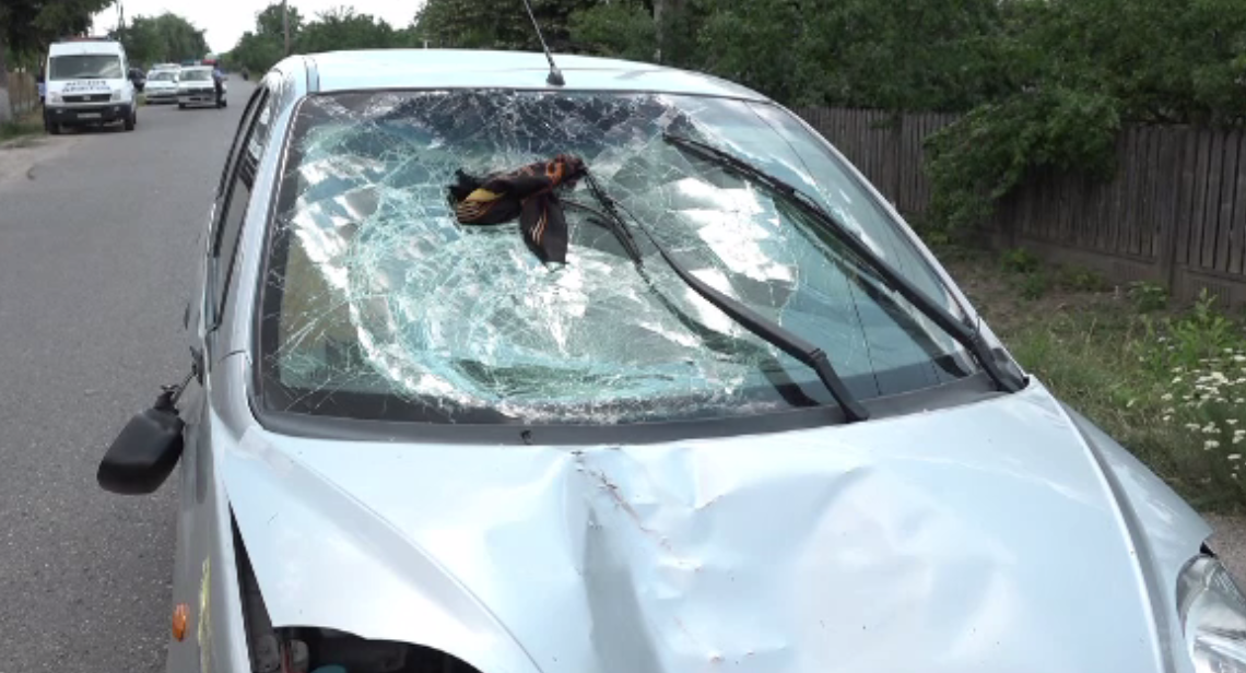 O femeie a fost lovită mortal de o mașină, după ce a traversat prin loc nepermis