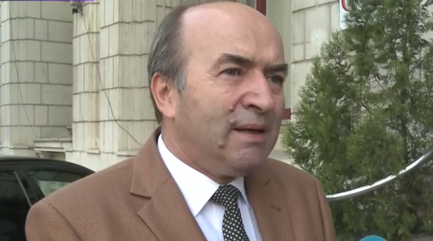 Tudorel Toader, despre interviurile cu candidații la șefia DNA: ”Vom decide astăzi, în comisie”
