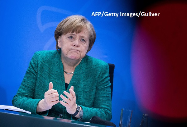 Avertisment despre o reacţie în lanţ în UE dacă Germania îşi închide graniţele pentru refugiați