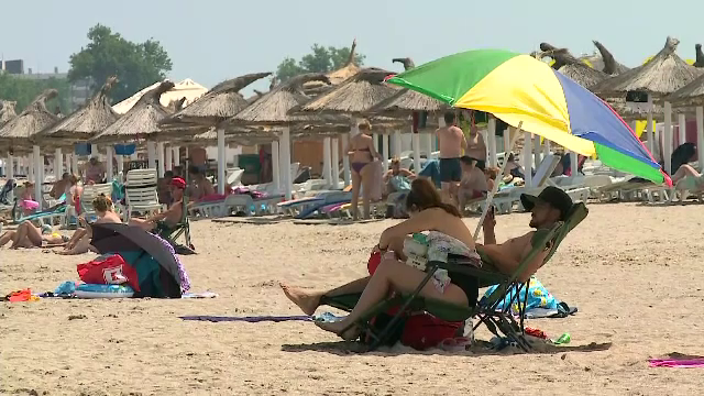 Plaja preferată a lui Ceaușescu. A fost proiectată special pentru a avea mereu cea mai curată apă