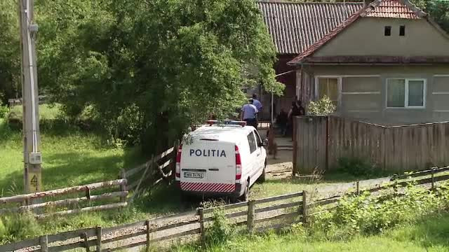 O fată din Covasna a fugit de acasă. Biletul şocant prin care-şi explică gestul