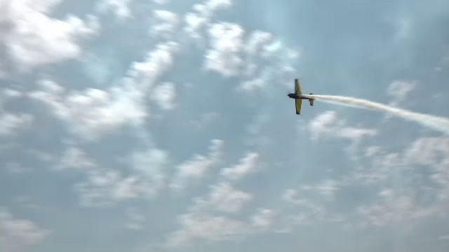 Spectacol aviatic impresionant, la Buzău. Spectatorii au admirat supersonice F16