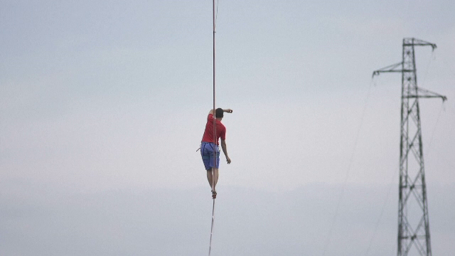 Ziua Independenței, celebrată de cinci acrobați polonezi la înălțime. VIDEO