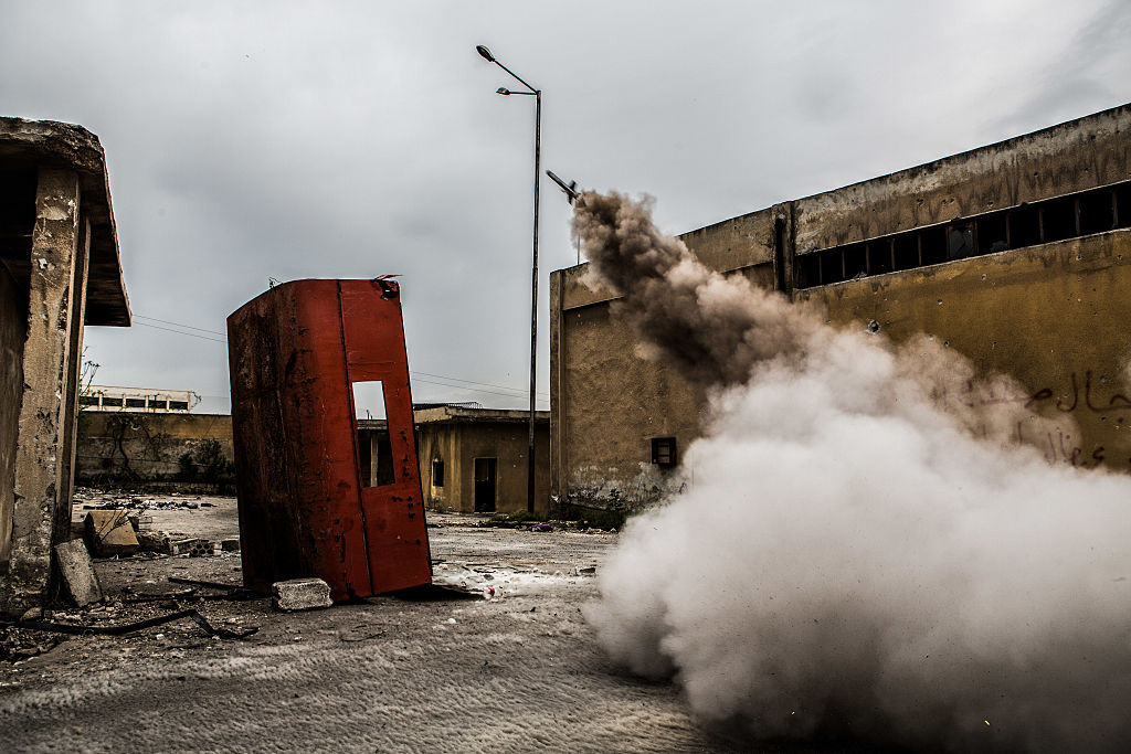 Lovituri ale coaliţiei conduse de SUA împotriva unor poziţii ale regimului sirian