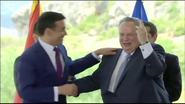 Proteste ale naționaliștilor după acordul semnat cu privire la numele ”Macedonia”
