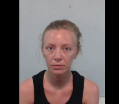 O femeie și-a împușcat soțul în zona intimă, fiindcă i-a cerut aparatul de aer condiționat