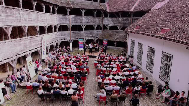 Vibrate Festival, în Braşov. Lecţiile de viaţă date de artişti