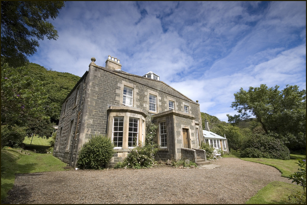 Sabie din secolul al XVII-lea furată dintr-un muzeu de pe o insulă cu 18 locuitori