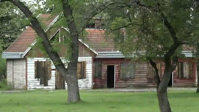 Taberele de copii unde lenjeria și mobilierul sunt neschimbate de un deceniu. Cât costă un loc