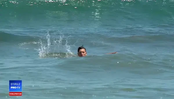 Simulare Ştirile PRO TV cu scenariile care duc la înec pe litoral.