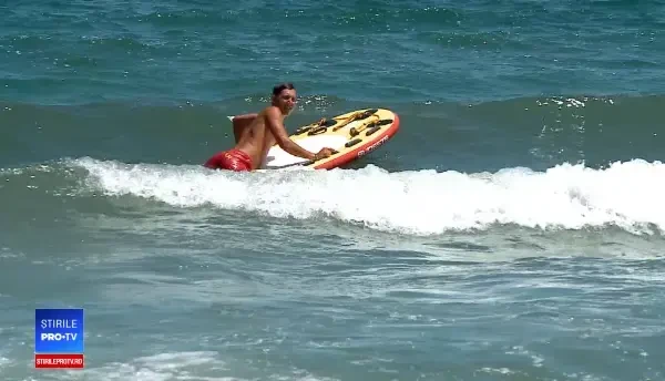 Simulare Ştirile PRO TV cu scenariile care duc la înec pe litoral.