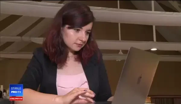 Comerţul online a crescut cu 30% într-un an. Firmele din domeniu anunță că fac angajări masive