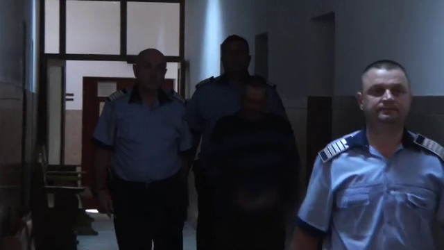 Un bărbat din Suceava și-a ucis soția, apoi s-a dus direct la Poliție. Cum și-a justificat crima