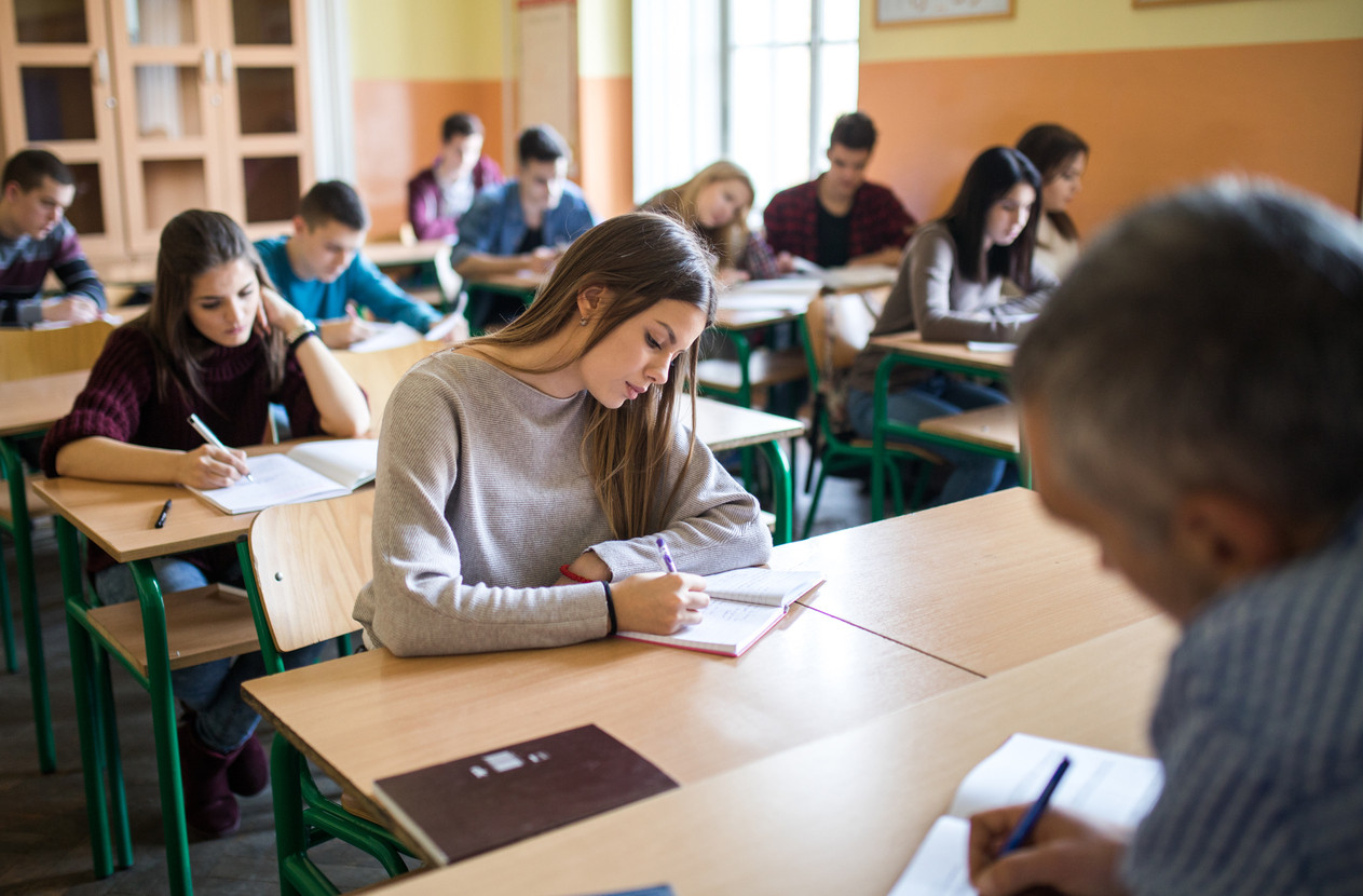Ministrul Educaţiei vrea să introducă un examen care amintește de ”treapta” din comunism