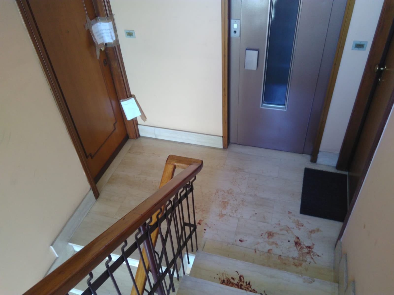 Româncă ucisă în Italia de soțul gelos. Pe cine a sunat bărbatul după crimă și ce a spus