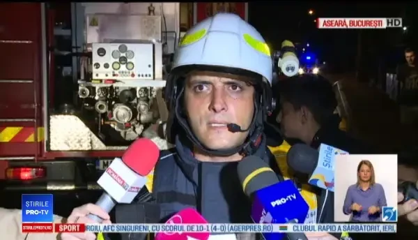 Incendiu la o casă din București. Pompierii au intervenit cu 6 autospeciale