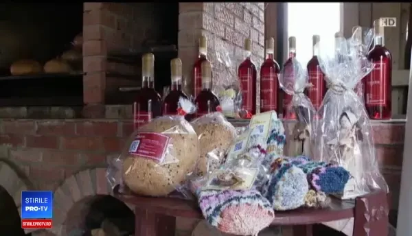 Alimente și haine tradiționale vândute de producători online, în ”mall-uri țărănești”