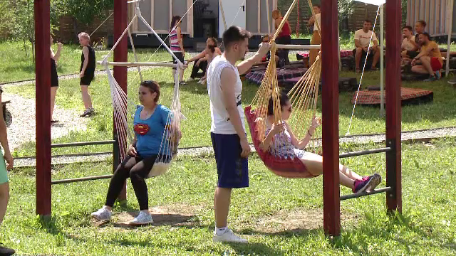 Sat cu 100 de locuitori și fără semnal la telefon, loc de relaxare pentru corporatiști