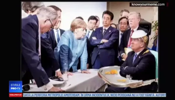 Proteste organizate în Londra, cu ocazia vizitei lui Trump. Activiștii au pregătit un balon imens