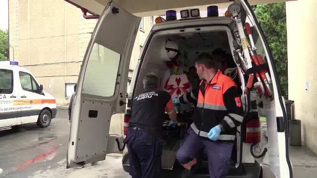 Un student la teologie s-a electrocutat, în timp ce încerca să-și facă selfie pe un vagon