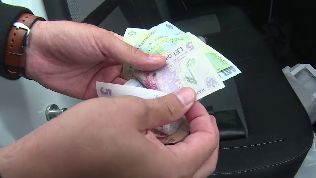 Metoda prin care un bătrân a fost lăsat fără niciun ban in portofel: „Să îi dai tu, cu mâna ta?”