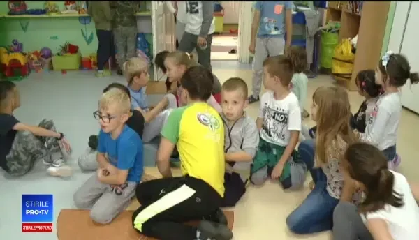 Unde își pot lăsa părinții copiii vara. Bonele și-au mărit tariful