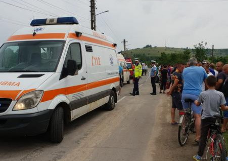 Mamă și fiică decedate după ce au fost lovite de o mașină condusă de o începătoare