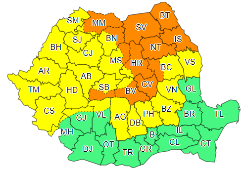 Cod Portocaliu și Galben de ploi torențiale în aproape toată țara. Zonele lovite de vijelii și grindină