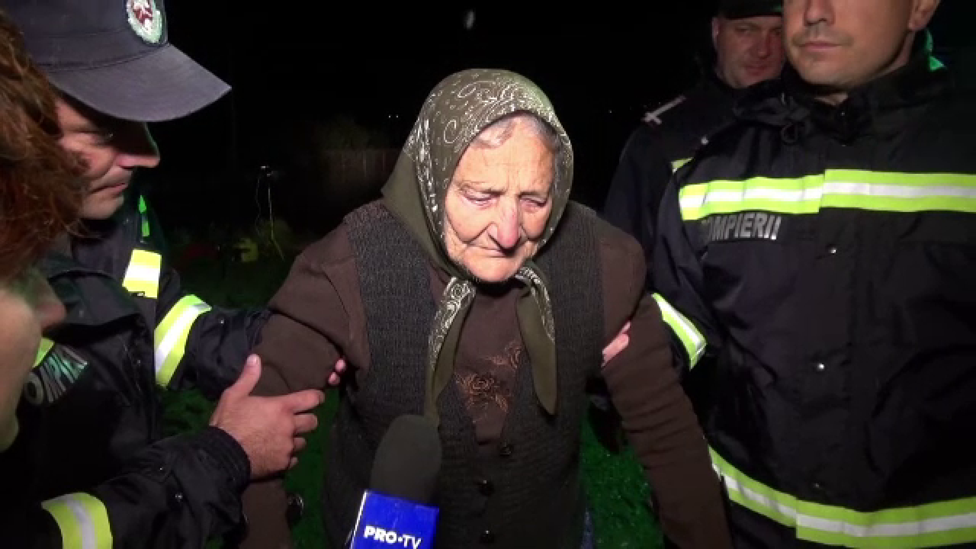 Cod de inundații în 20 de județe. Patru persoane au murit, 760 salvate din calea apelor: „M-a distrus de tot”