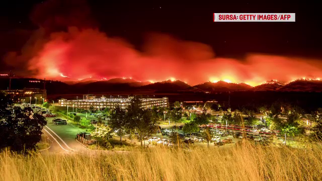 Stare de urgenţă în California. Incendiile de vegetaţie au mistuit aproape 90 de kilometri pătraţi