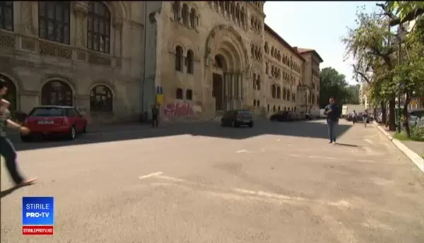 Ce soluții au găsit șoferii din București pentru a scăpa de taxa de parcare impusă de primărie