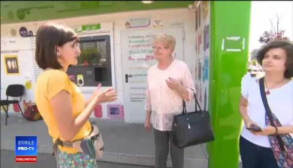 A început procesul de eliminare a pungilor de plastic din magazine. Unii clienți au fost premiați