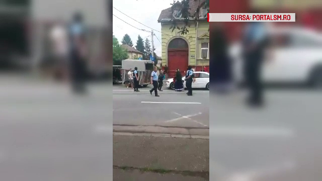 Bărbații din Satu Mare care s-au luat la bătaie în plină stradă, puşi în libertate