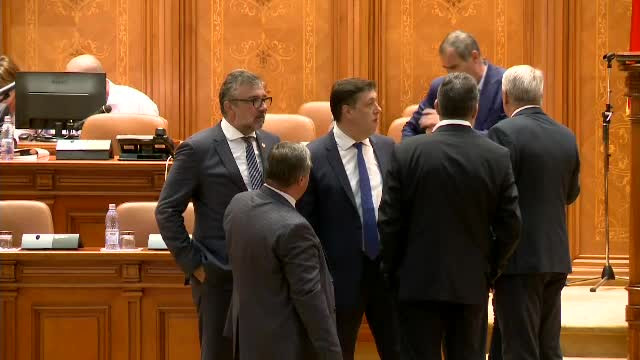 Lista deputaților care au votat adoptarea noului Cod Penal