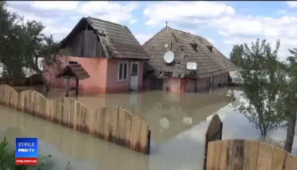 2 milioane de locuințe, afectate în caz de dezastru. Judeţele cu cele mai puţine asigurări obligatorii