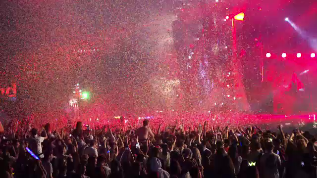 Tribut emoționant pentru Avicii la Neversea. Artistul care a declanșat delir vineri pe litoral