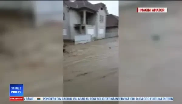 Alertă în toată țara din cauza unui nou val de ploi. Zonele afectate de inundații: ”A făcut praf tot”