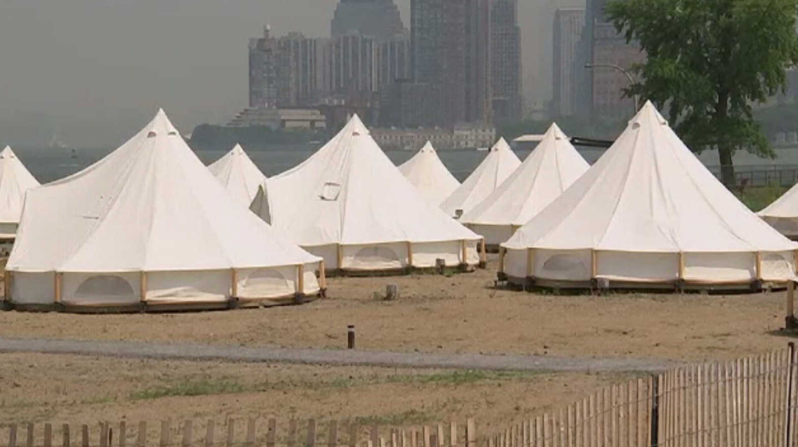 Glamping-ul, noul tren mondial. Cum sunt răsfățați turiștii care aleg acest tip de cazare