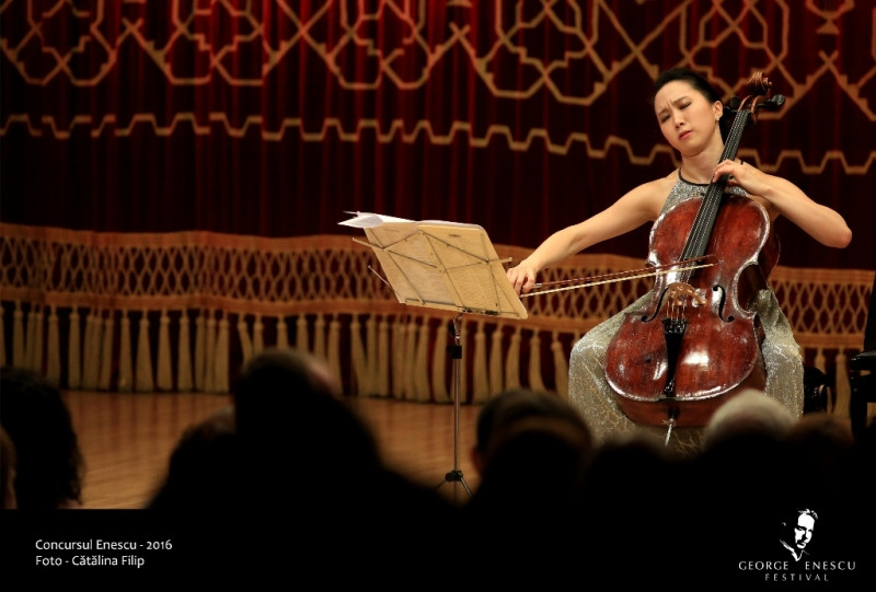 Concursul Enescu 2018 se deschide cu singurul triplu concert, sub bagheta dirijorului Gabriel Bebeșelea