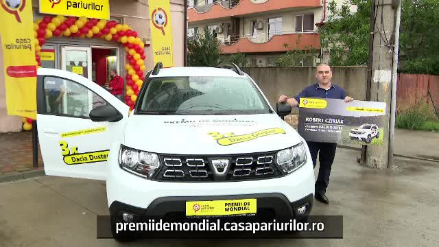 (P) Primul câştigător din campania "Premii de Mondial". Biletul care i-a adus o maşină