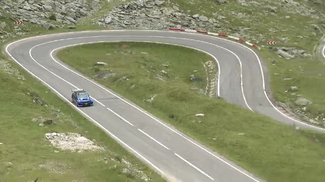 Record pe Transfăgărășan. Unul dintre cei mai faimoși piloți a făcut traseul în 40 de minute