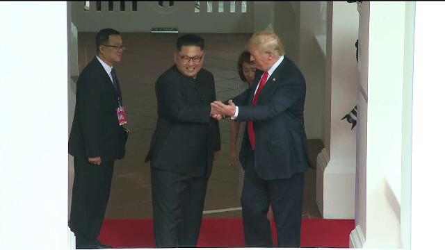 Ce l-a inspirat pe Trump să-l numească ”omul-rachetă” pe Kim. Cadoul pregătit de președintele SUA