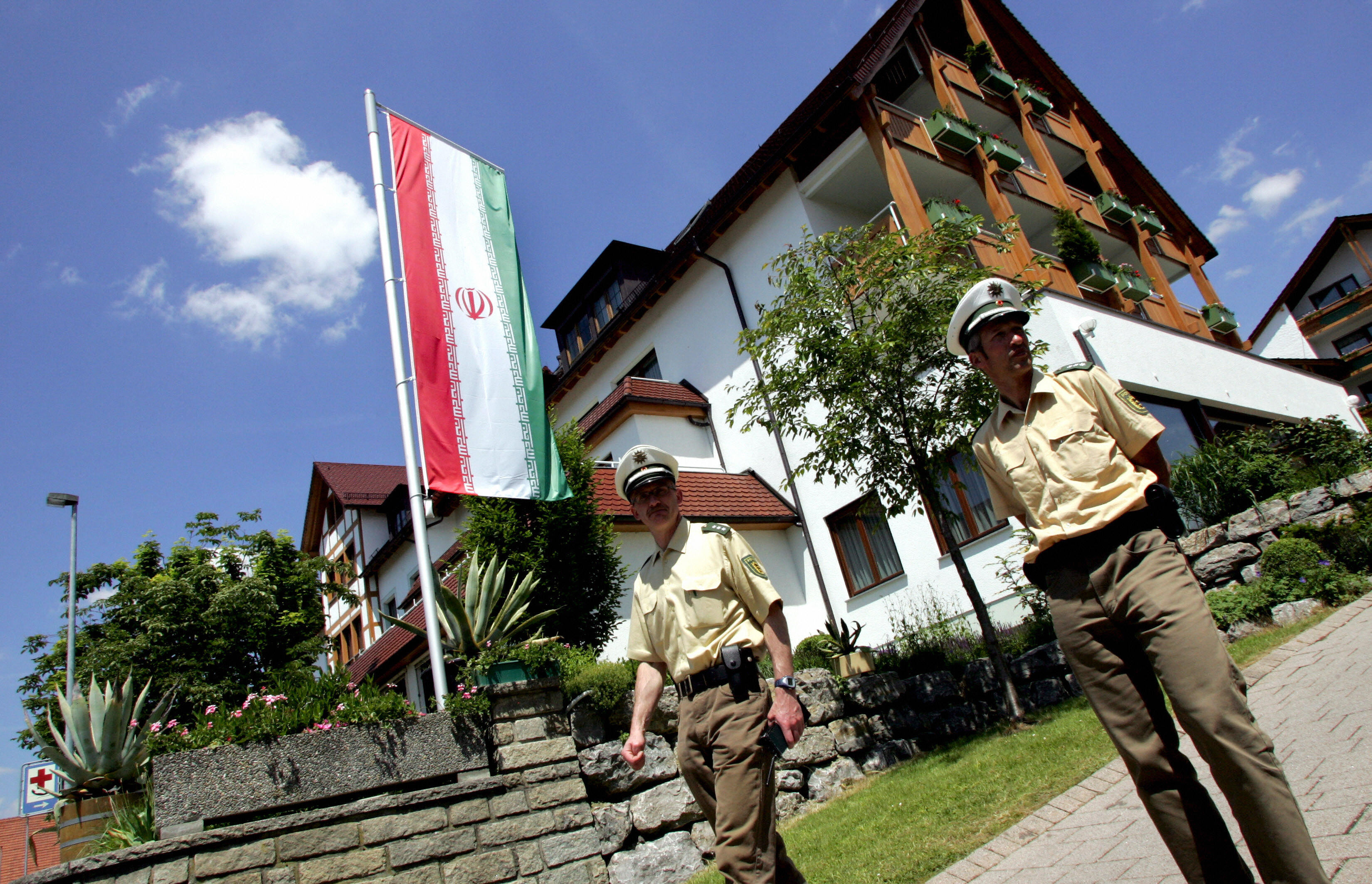 Un iranian a fost biciuit pentru că a consumat alcool, în urmă cu 10 ani, în adolescență