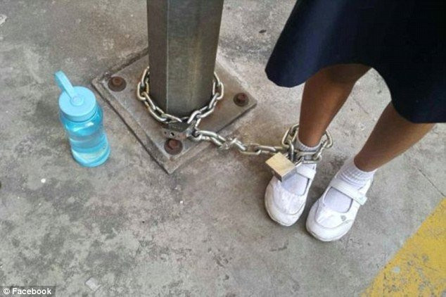 Pedeapsa primită de un bărbat din Iași care și-a legat fiica în lanțuri, apoi a bătut-o