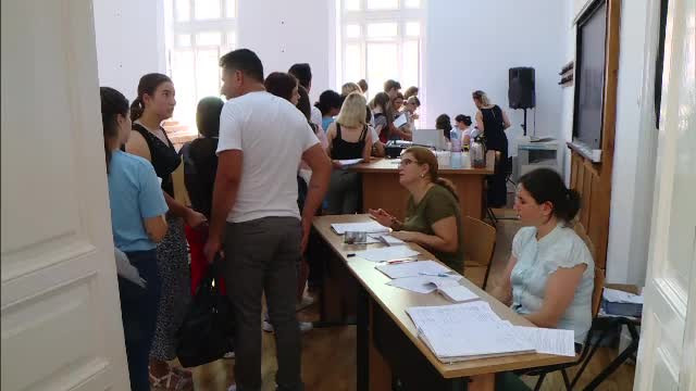 România, printre țările cu cele mai multe facultăți umaniste, deși piața cere IT și design