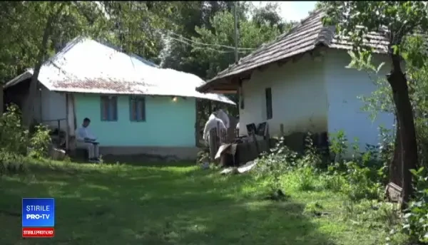 Un vasluian și-a ucis tatăl pentru banii de țigări, apoi și-a sunat un prieten