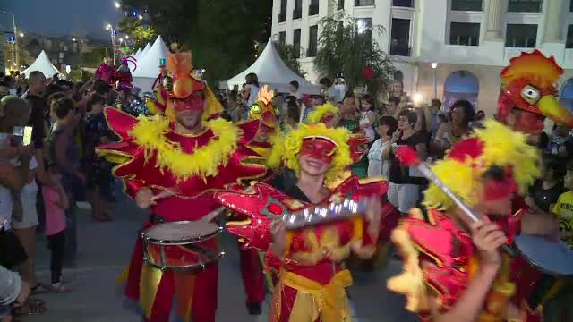 Festivalul internaţional de teatru de stradă, în Bucureşti